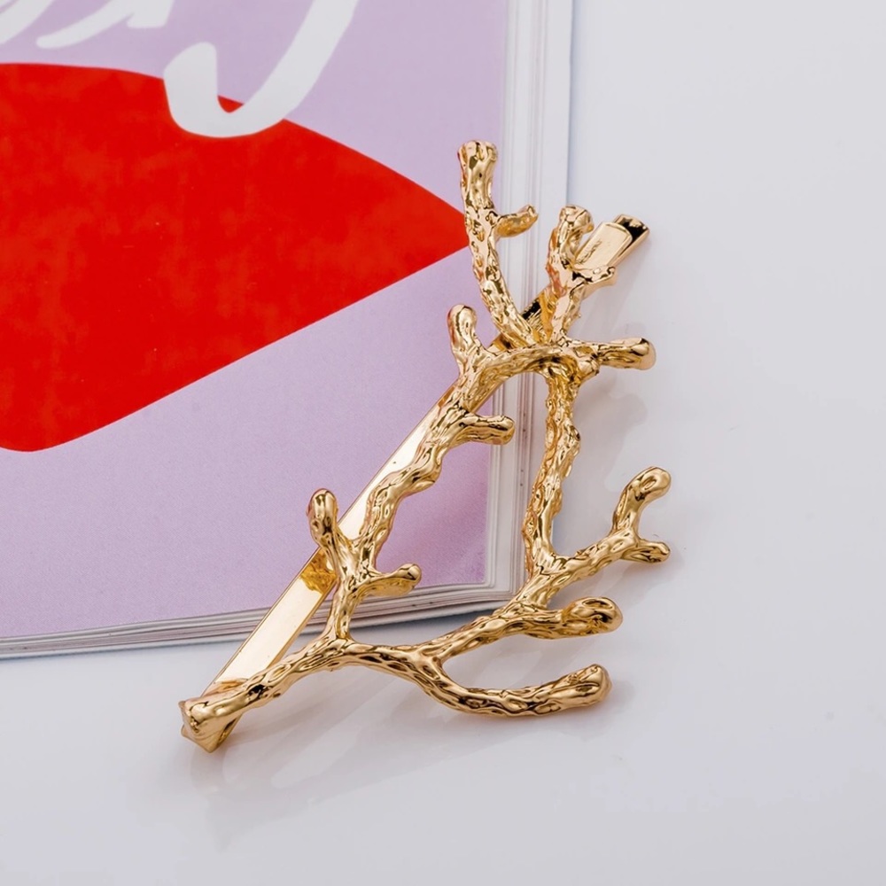 🎉 New Gold Branch Hair Clip Accessory